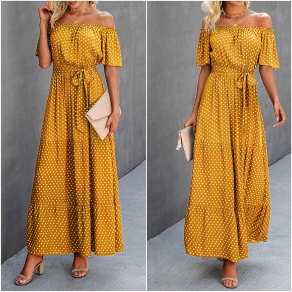 Bohemian Red polka dot off shoulder Belted Maxi dress - Picture 2 of 6